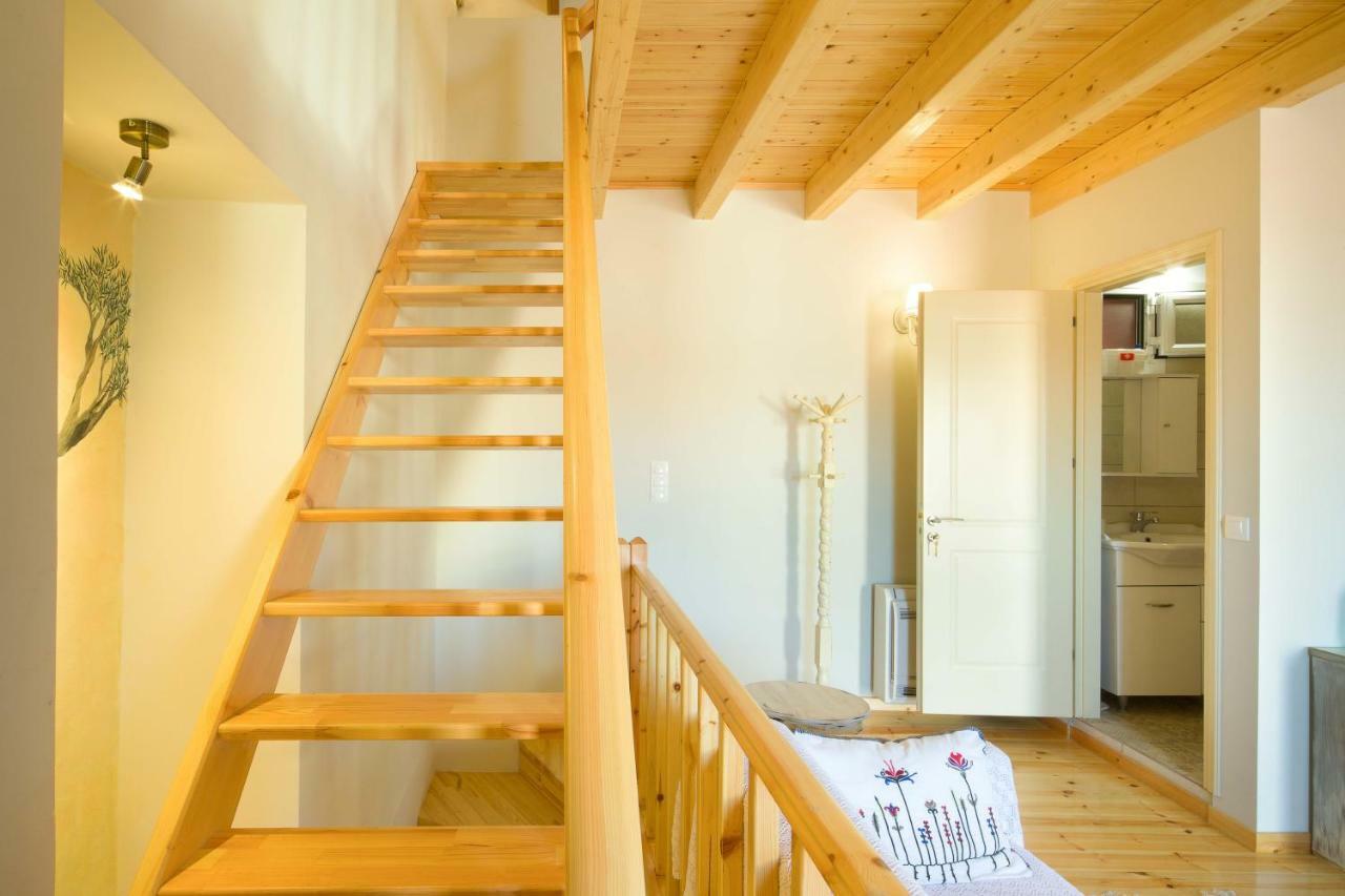 Mara'S Traditional Cottage Kato Pavliana Екстериор снимка