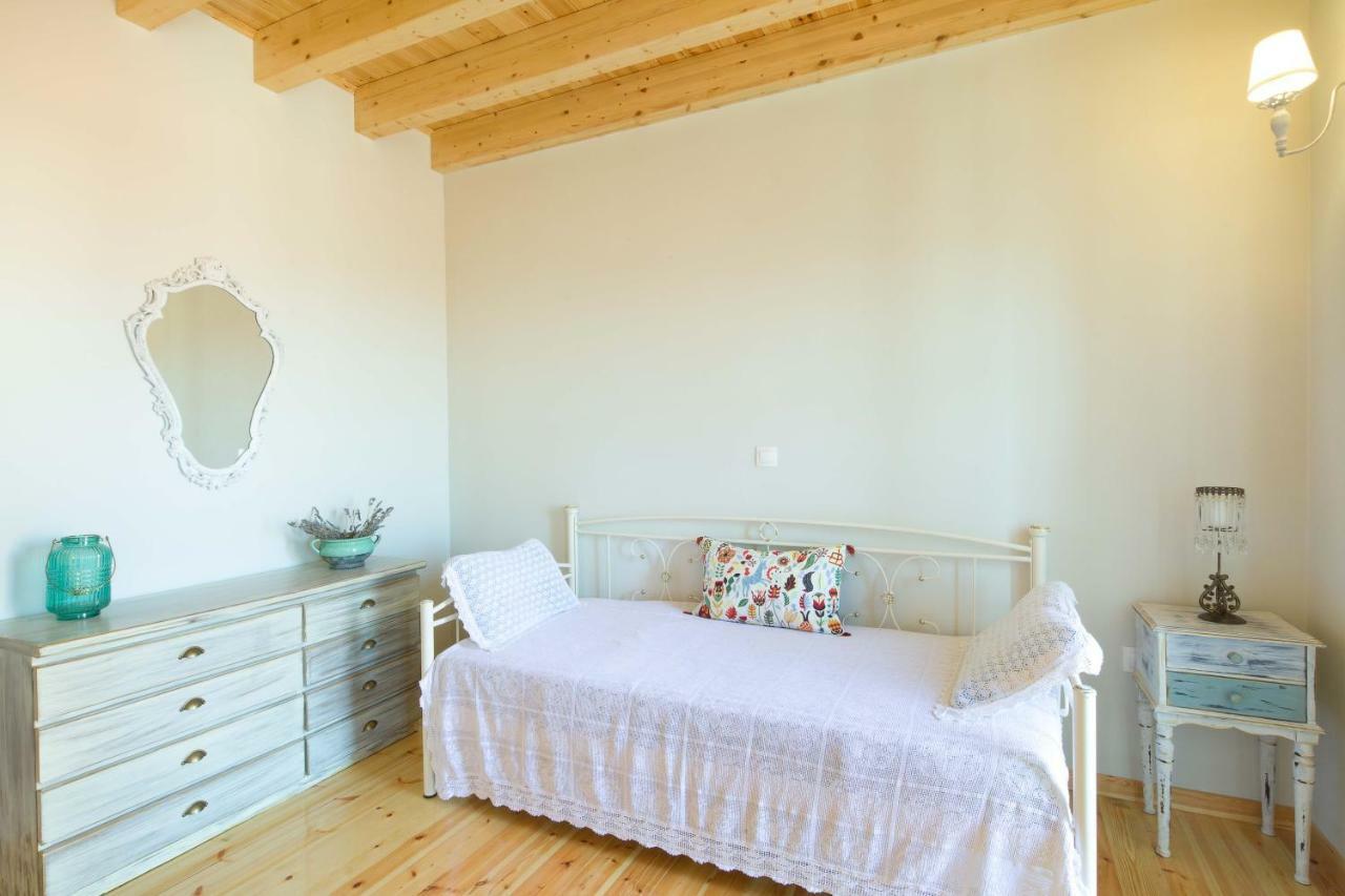 Mara'S Traditional Cottage Kato Pavliana Екстериор снимка