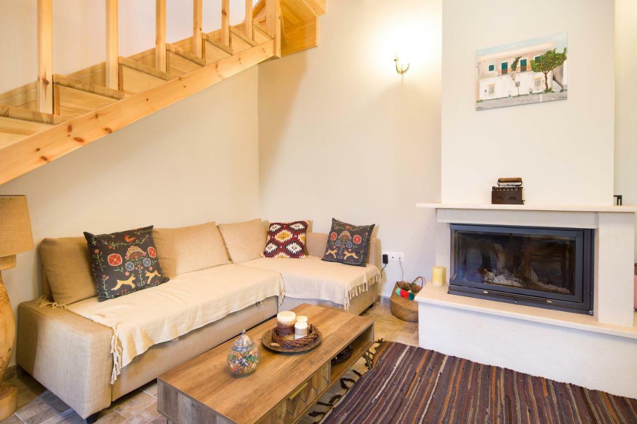 Mara'S Traditional Cottage Kato Pavliana Екстериор снимка