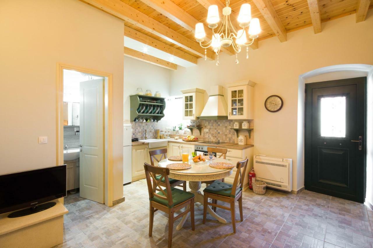 Mara'S Traditional Cottage Kato Pavliana Екстериор снимка